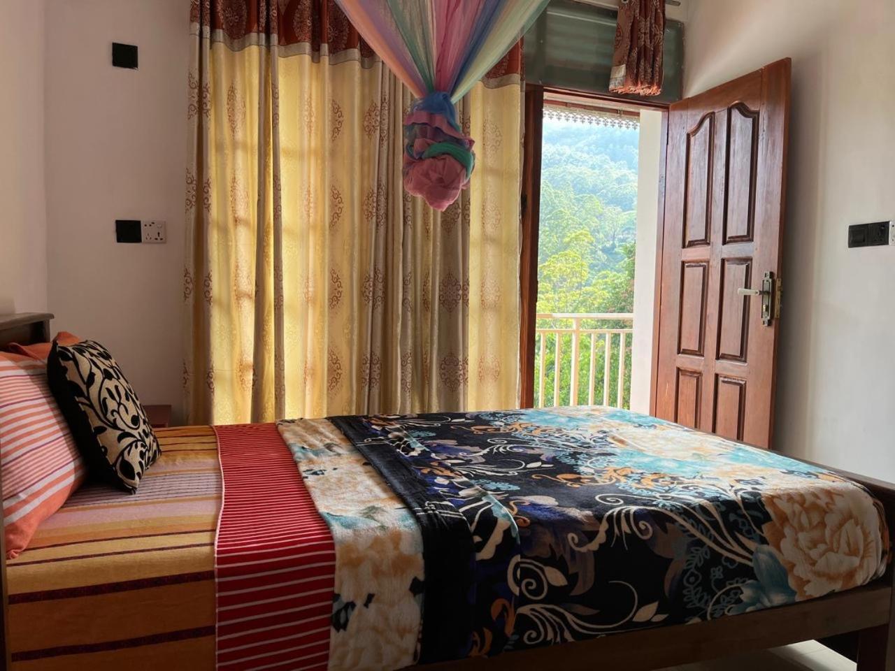 Adams Peak Grand Hotel Nallathanniya Buitenkant foto